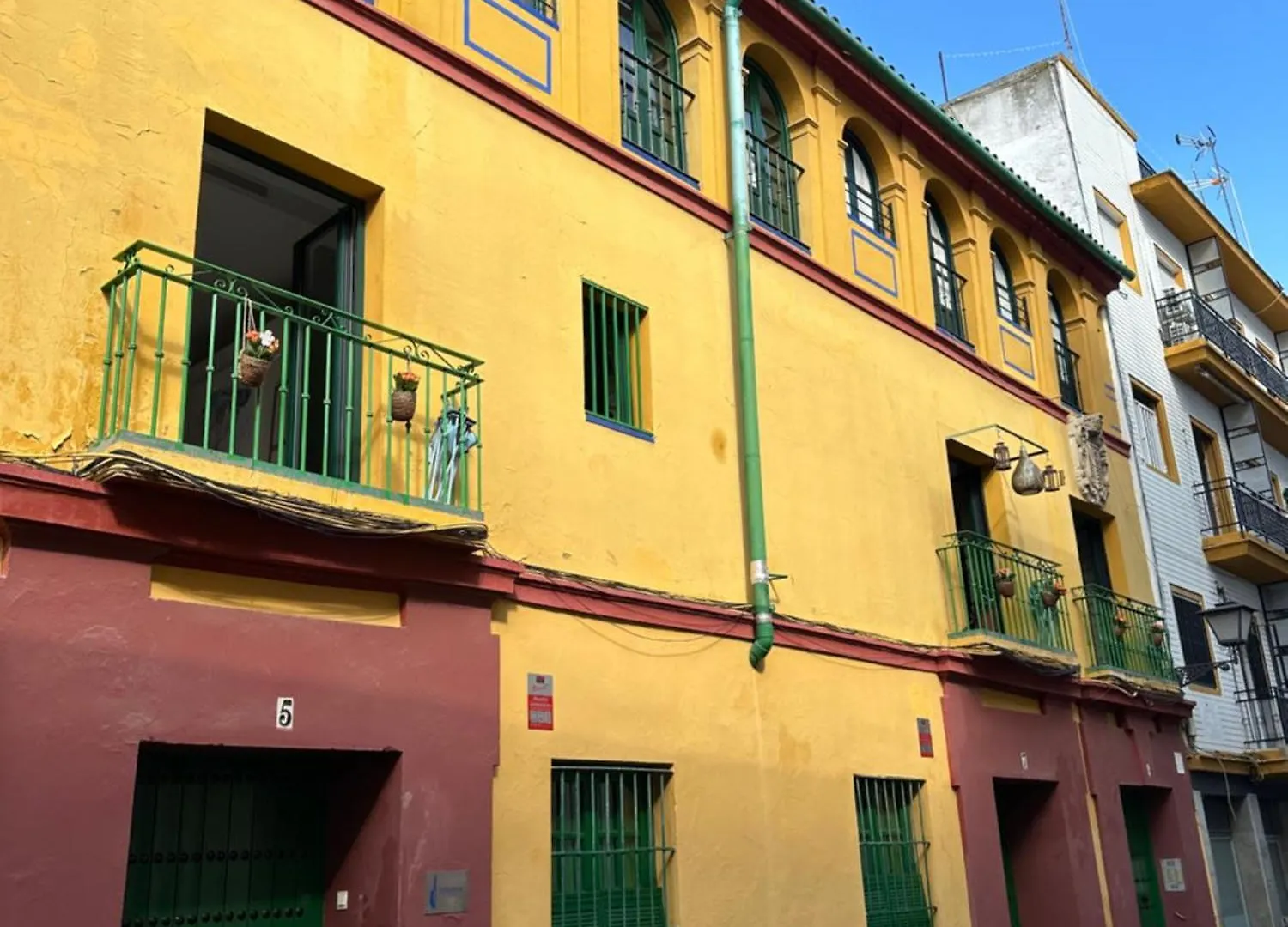ホームステイ Casa Duque Compartida Familiar 2- Habitacion Bano Propio セビリア