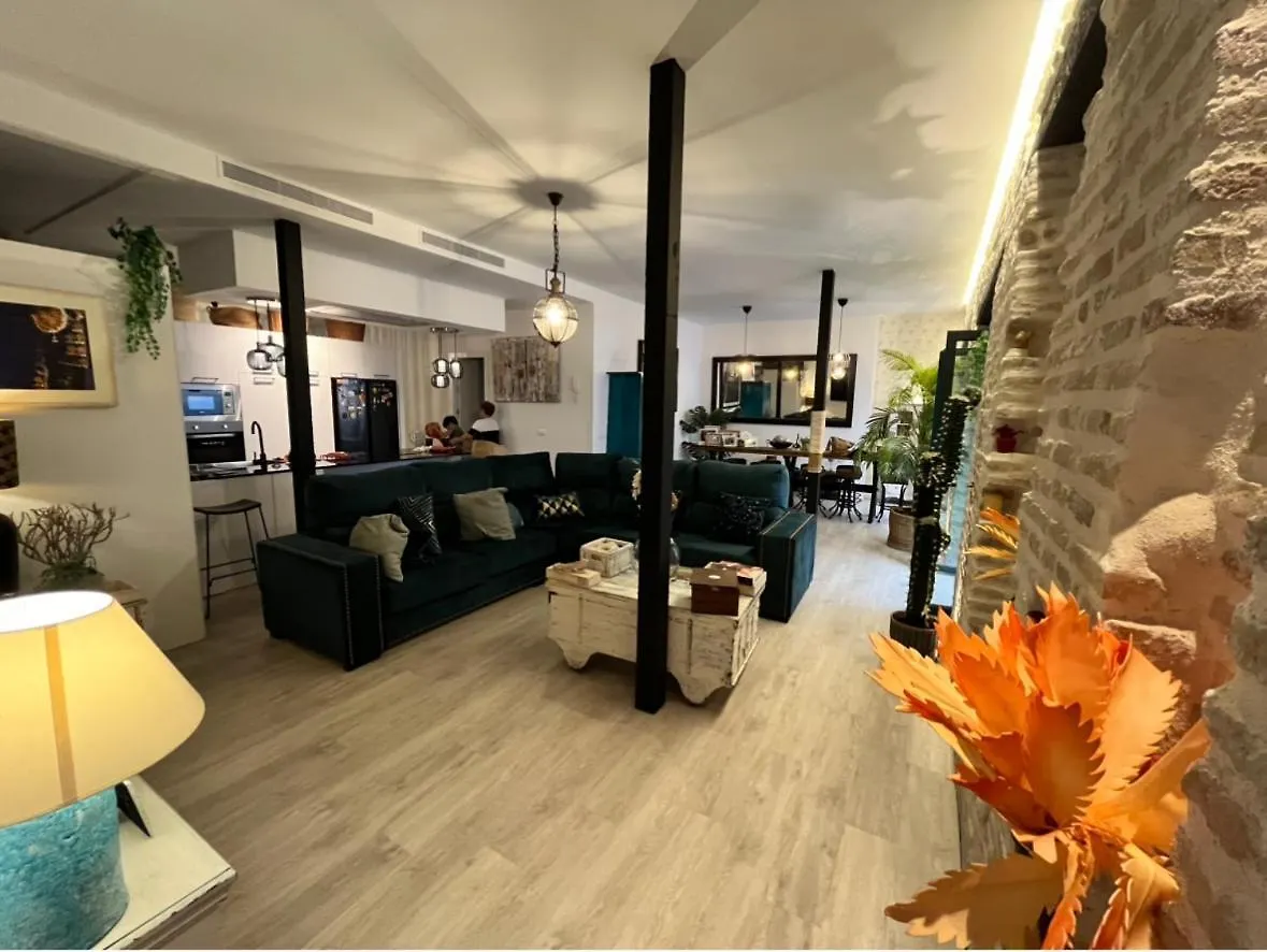 Casa Duque Compartida Familiar 2- Habitacion Bano Propio セビリア