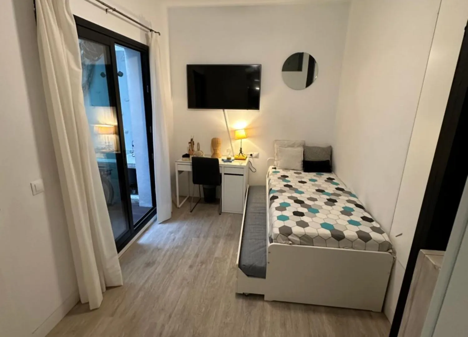 Homestay Casa Duque Compartida Familiar 2- Habitacion Bano Propio Seville Spain